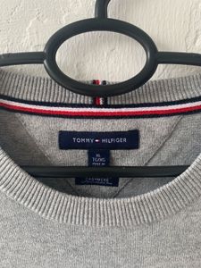 Tommy Hilfiger Grey Sweater