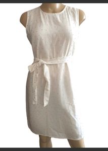 White Sleeveless Dress