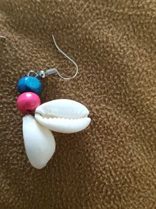 Cowrie Shell Earings