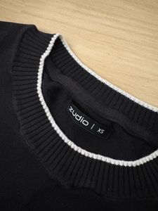 Black &amp; White Trim Top