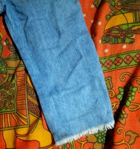 Baby Girl Friled Jeans