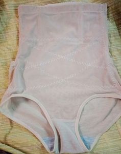 High-Waisted Shaper Tummy Tucker