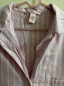 purple and white stripe pattern