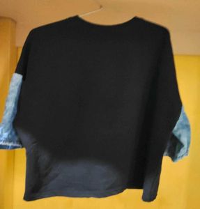 Crop style Tshirt