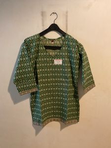 Green Printed Cotton Top