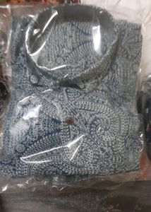 Men&#39;s Cotton Shirt