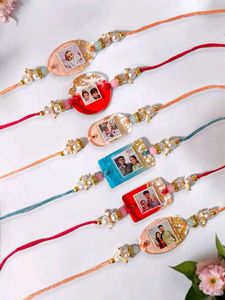 1 Photo Rakhi