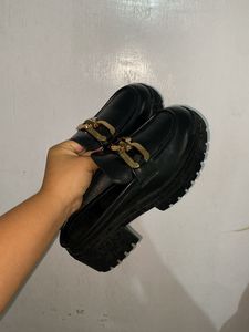 Back Open Loafer