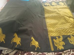 Back &amp;golden Pattusaree With Pri Cut Blouse