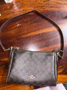 🔻Coach sling  Bag