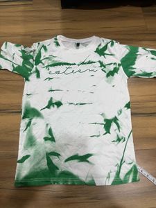 boys tshirt almost new
