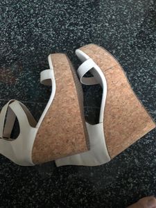 Marcloire Wedges
