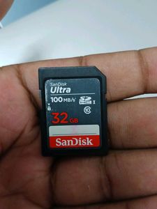 SanDisk Ultra 32GB SD Card