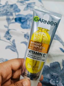 Garnier Vitamin C Face Wash
