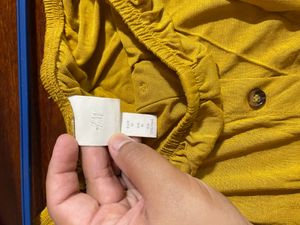 🔻price Dropped,Size M H&amp;M Top