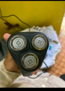 Philips Aquatouch Shaver
