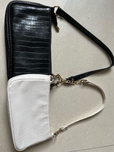 White Shoulder Bag