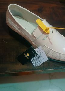 Brand New Invitus Shoes