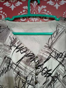 Stylish Printed Crop Top