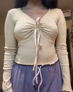 Amazon Beige Full-Sleeve Top 🥟