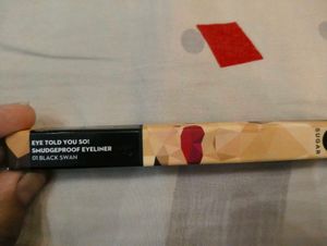 SUGAR Black Swan Eyeliner