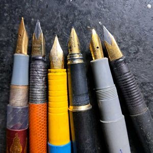 VINTAGE FOUNTAIN PENS