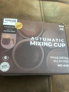 Automatic Mixing Cup