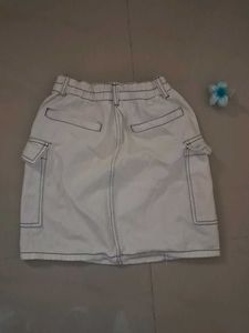 white mini denim skirt 🐻‍❄