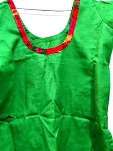 Girls Kurta, Dupatta And Salwar.