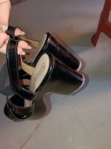 Black  Modern Heels