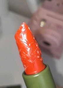 Mansly Velvet Carved Lipstick