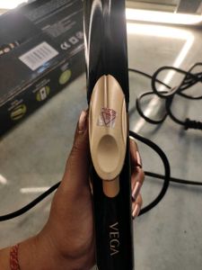 Vega 3-in 1 Hair Styler.