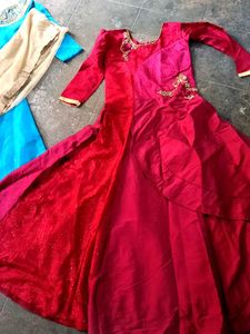 Red Embellished Girls&#39; Dress