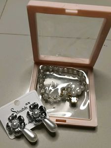 Floral Drop Earrings &amp; Bracelet