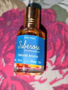 Roll On Attar: Tuberose