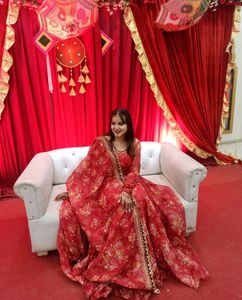 Red Floral Lehanga With Heavy Border Dupatta