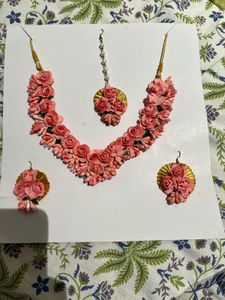 Floral Hair Accessories