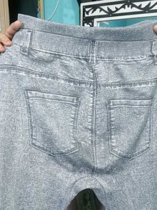 Gray Jeggings like new grey colour legging ❤️