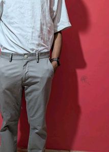 Men&#39;s Grey Trousers