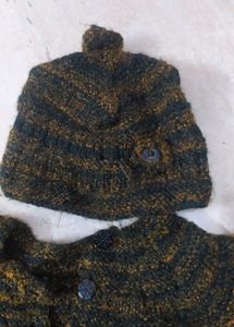 Sweter Pjami Cap Socks Set