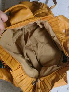 Stylish Big Yellow Handbag (New)