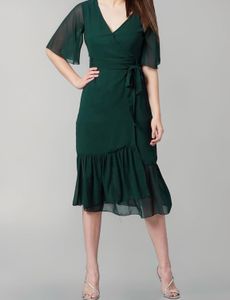 Green color Midi dress, v-neck, Without Belt