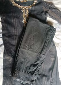 Black & Gold Embroidered Salwar Kameez