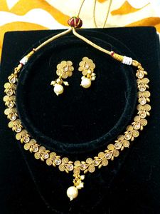 Elegant Gold-Plated Necklace Set