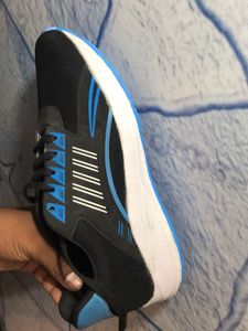 Stylish Black &amp; Blue Sports Shoes