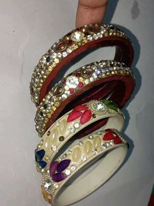Elegant Bangle Set