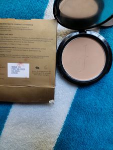 Compact And Foundation