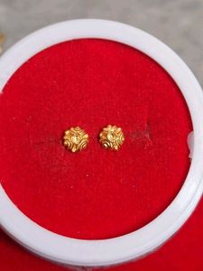 Beautiful 😍 Flower Desine Studs