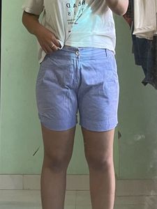 Lavender Women's Pleated Shorts