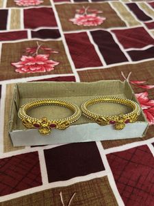 Temple Bangles